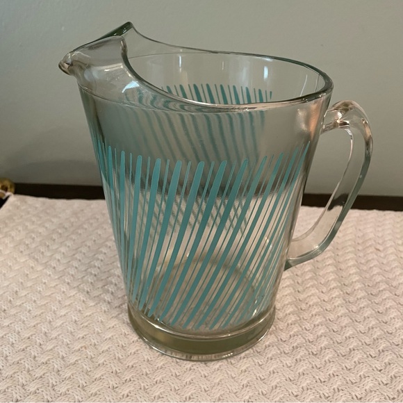 Glass Pitcher Large Candy Stripe MCM Iced Tea Water Vintage Kitchen Retro Prop - Picture 1 of 11